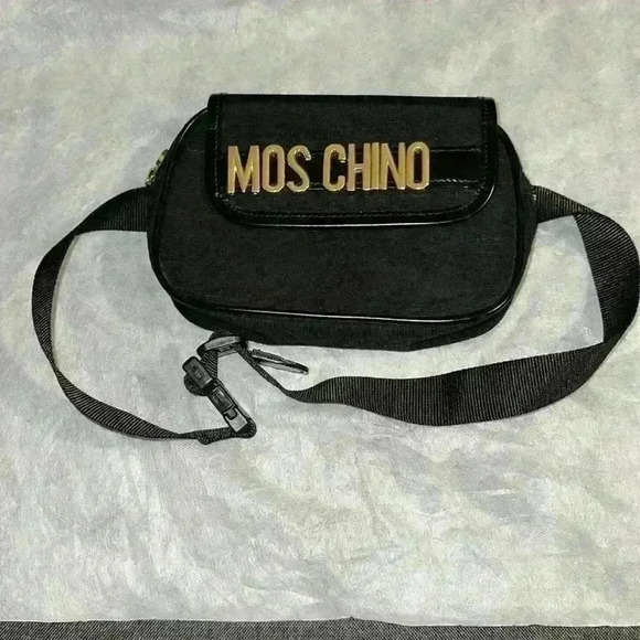 Selling Preloved Moschino Belt Bag - Picture 2 of 8